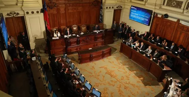 Chile designa un comité de expertos para el borrador de su nueva Constitución