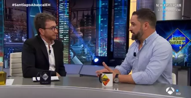 Los tuiteros recuperan la entrevista donde Abascal afirma a Pablo Motos que los homosexuales solo deberían adoptar a los niños "que no quiere nadie"