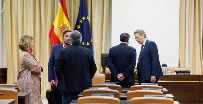 Los partidos acuerdan no celebrar comparecencias de la comisión de las 'cloacas' durante la campaña del 28M