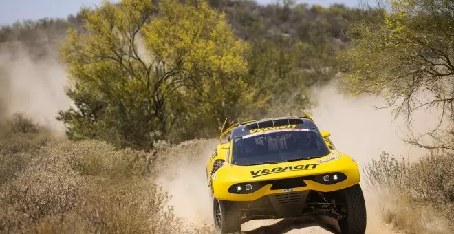 Fallece un piloto de rally al precipitarse su vehículo por un barranco de 50 metros en una prueba en Ávila