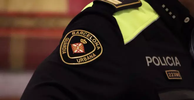 Expulsen un aspirant a agent de la Guàrdia Urbana de Barcelona acusat de fer tocaments a tres alumnes