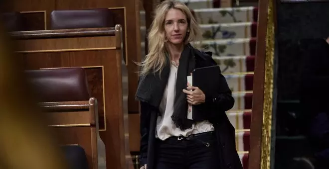 La diputada del PP Cayetana Álvarez de Toledo anuncia que le han extirpado un cáncer de mama