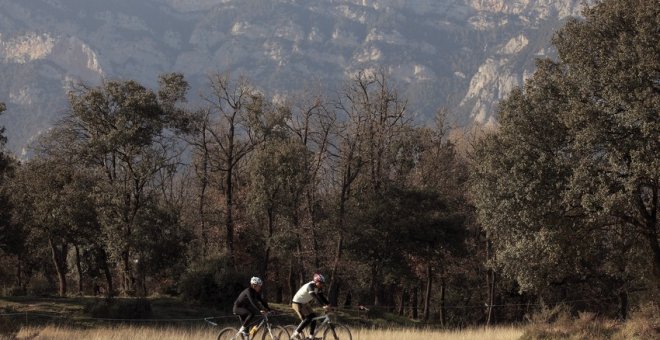 7 rutes per etapes a Catalunya per fer en bici de carretera, BTT i gravel