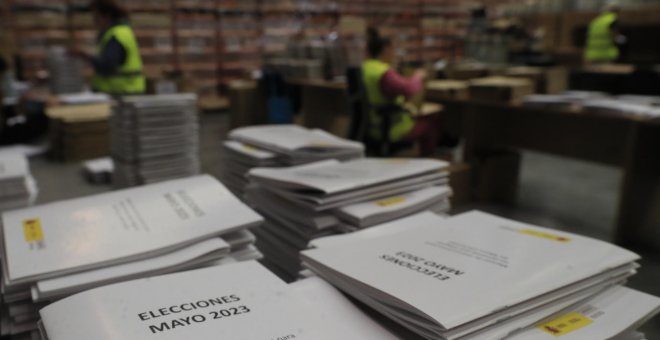 Elecciones autonómicas y municipales 2023: ¿para qué son las papeletas sepia y las papeletas blancas?