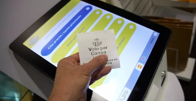 Si pido el voto por correo pero no lo mando, ¿puedo ir a votar al colegio electoral?