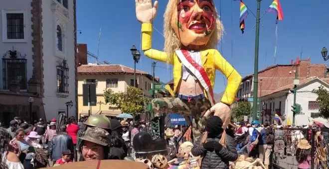 Los peruanos vuelven a las calles para salvar una democracia en escombros