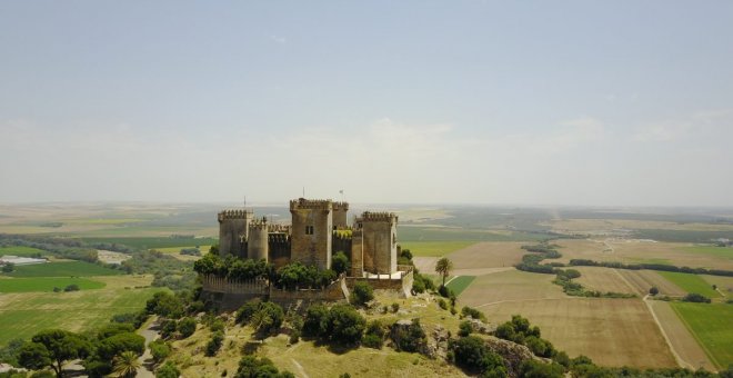 Castillos de princesas que puedes visitar en vacaciones con tu familia y que están en España
