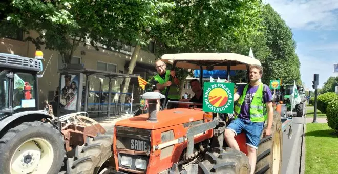 Tractors i pagesos catalans es manifesten a Madrid per reclamar ajuts per la sequera