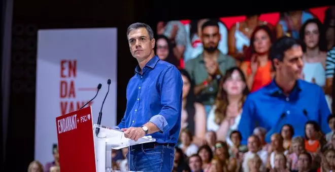 Facua denuncia irregularidades en una web que vende camisetas contra Sánchez