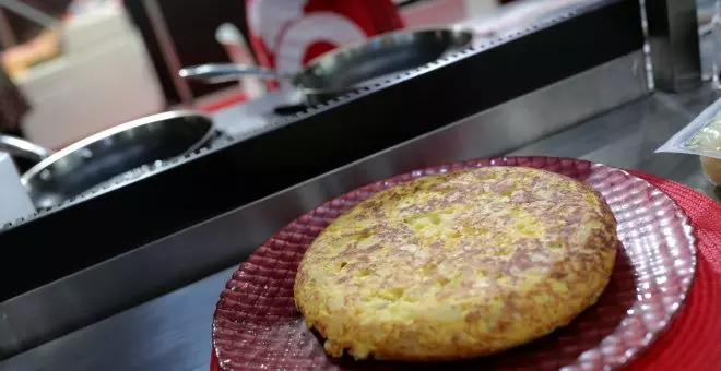 Retiran una marca de tortilla de patatas envasadas por varios casos de botulismo