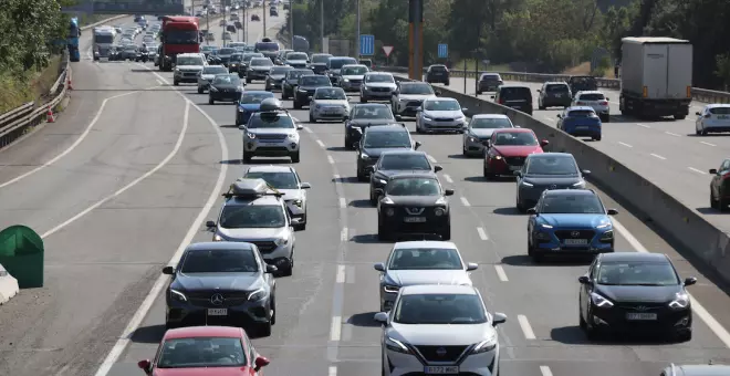 Cues quilomètriques a l'AP-7 per l'operació sortida de les vacances d'agost