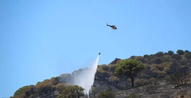 Estabilitzat l'incendi de Portbou, que ja no creix després de cremar 573 hectàrees