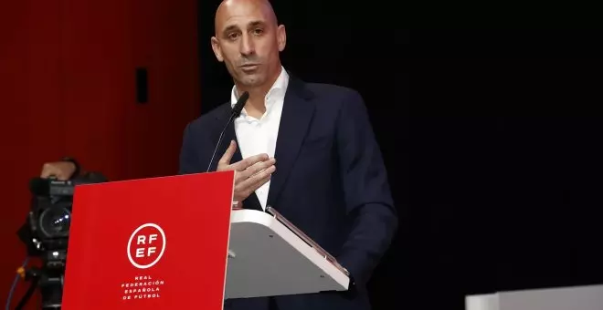 La FIFA suspende de manera provisional a Luis Rubiales