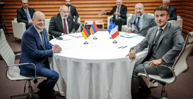 La UE apoya a Armenia en el conflicto con Azerbaiyán pero convoca una nueva reunión para buscar la paz
