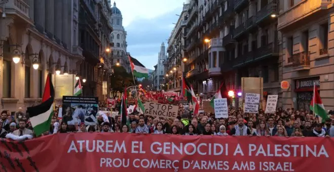 Els carrers de Barcelona es tornen a omplir contra el "genocidi" a Palestina