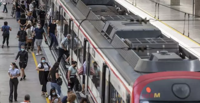 Moreno Bonilla vota a favor de una propuesta de la izquierda para reclamar a Sánchez las competencias sobre trenes