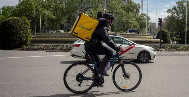 La UE pacta una ley 'rider' y dejará de considerar autónomos a sus trabajadores