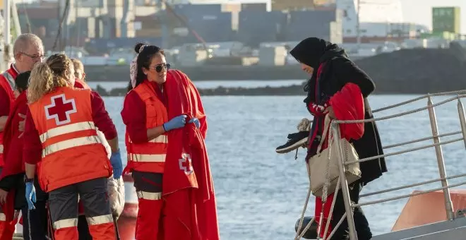 350 personas migrantes han llegado a las Islas Canarias este miércoles