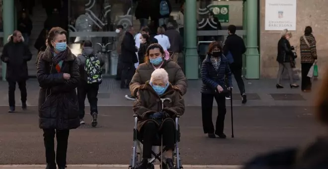 ¿Cuándo comienza a ser obligatorio llevar la mascarilla en centros sanitarios?