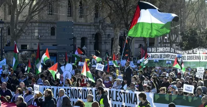 Decenas de miles de personas se manifiestan "por el fin del genocidio en Gaza" en ciudades de toda España