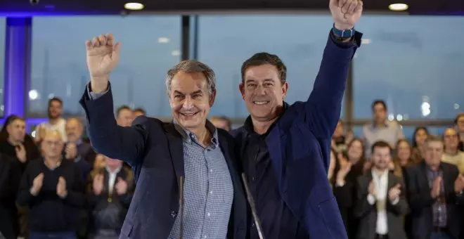 Zapatero llega a la campaña de Galicia y afea a Rueda su falta de debates: "Quien no comparece no merece ser presidente"
