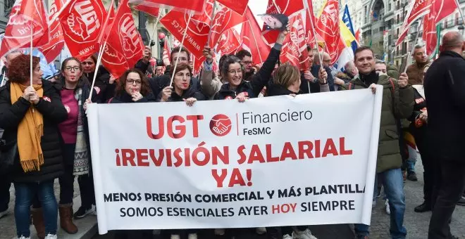 Primera huelga en la banca en 40 años tras los últimos 25.000 despidos y una caída del 10% de poder adquisitivo