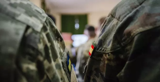 El Ejército sanciona a dos militares por el sorteo de una prostituta en un cuartel de Barcelona
