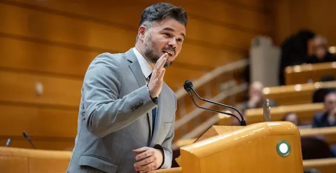 Rufián vuelve a dejar con un palmo de narices a sus críticos: le acusan de no haber trabajado nunca y él publica su vida laboral