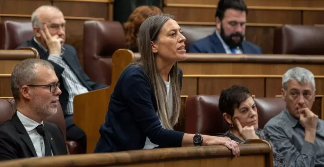 Desclasificar documentos del CNI, la divergencia entre PSOE y Junts en la comisión de los atentados de Barcelona