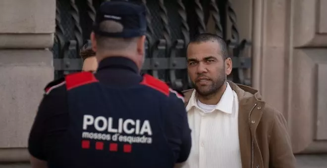 La Audiencia de Barcelona ratifica que Dani Alves siga en libertad provisional