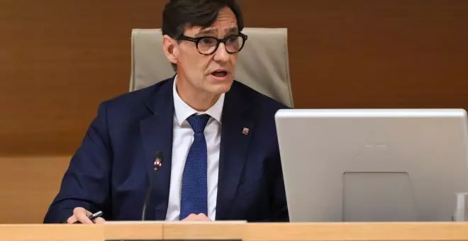 Salvador Illa desmiente al PP en la comisión de las mascarillas: "Me vi una vez con Koldo, pero Sanidad no compró nada"