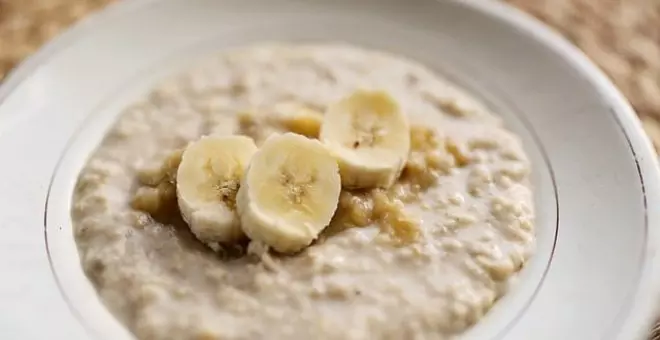 Pato confinado - Receta de gachas de avena y plátano: desayuno sencillo, nutritivo, y saludable