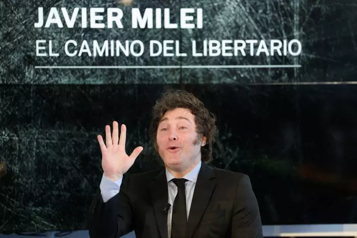 Denuncian a Javier Milei por el uso de fondos públicos con 'fines privados' para su viaje a España
