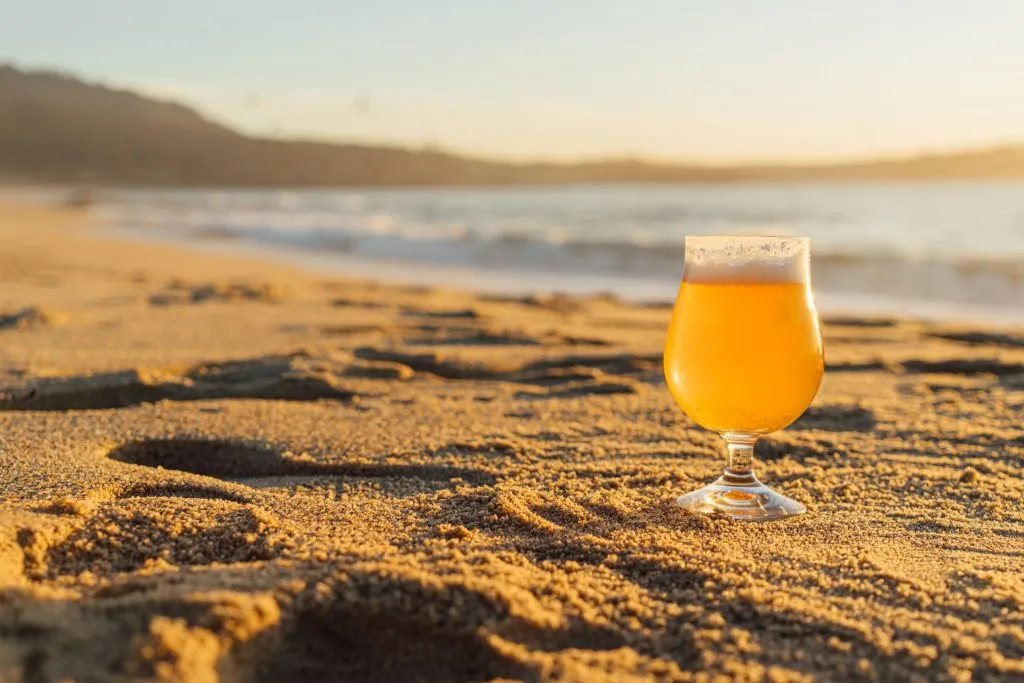 cerveza en la playa