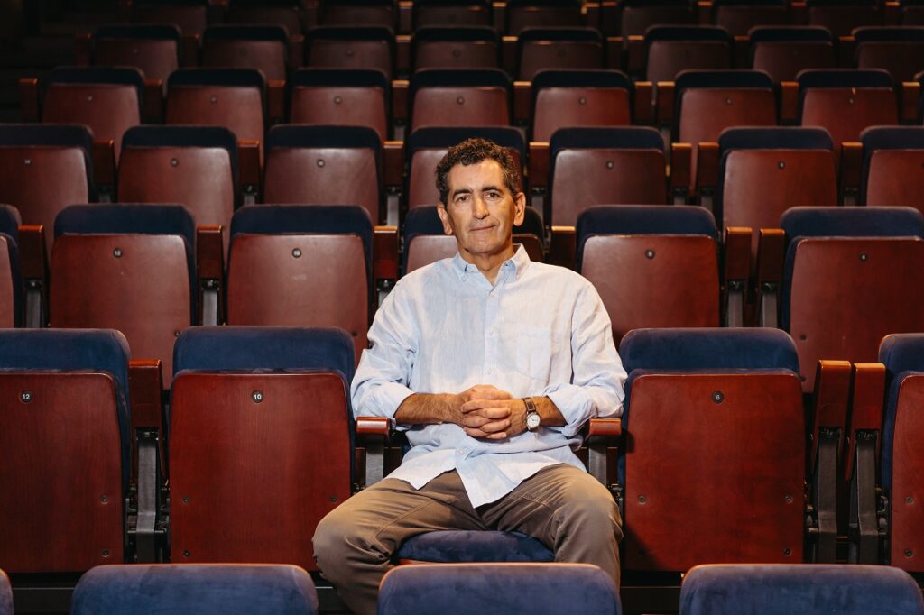 Juan Mayorga, autor y director de la obra ‘La gran cacería’, que se representa en el Festival de Otoño. / Lucía Romero