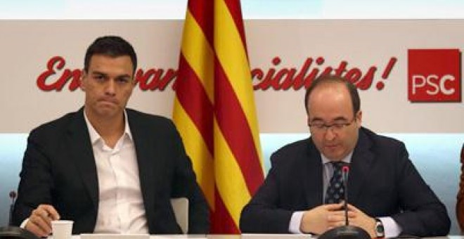 El secretario general del PSOE, Pedro Sánchez, y el primer secretario del PSC, Miquel Iceta, durante la reunión este lunes