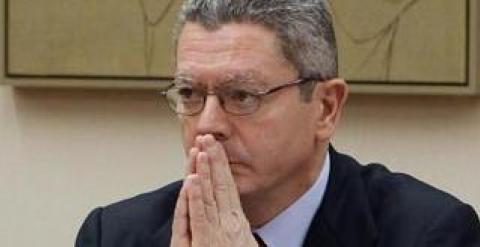 El ministro de Justicia, Alberto Ruiz-Gallardon, en una comparecencia en el Congreso.