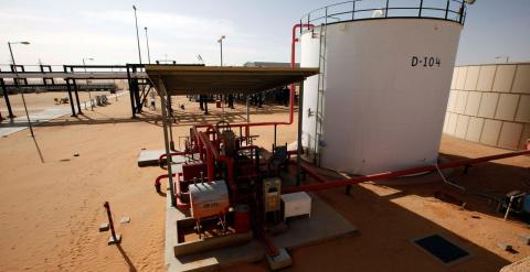 Vista general del campo petrolífero de  El Sharara, en el sur de Libia. REUTERS/Ismail Zitouny