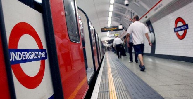 Una estación del metro en el centro de Londres, Reino Unido.