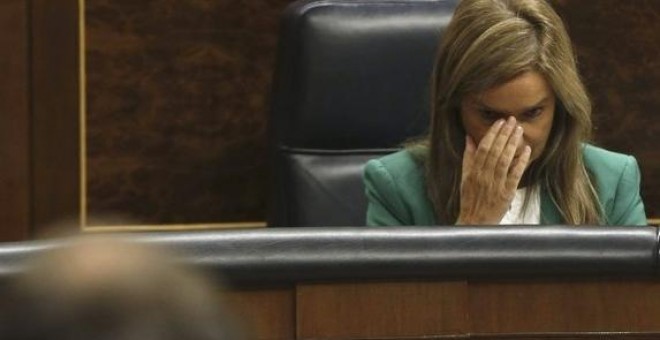 Ana Mato, durante una intervención de Rajoy en el Congreso, antes de dimitir por el 'caso Gürtel'.