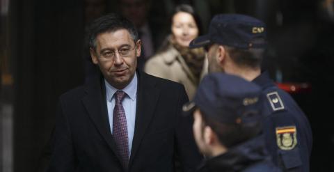 Josep Maria Bartomeu a su salida de la Audiencia Nacional tras su declaración. REUTERS/Juan Medina