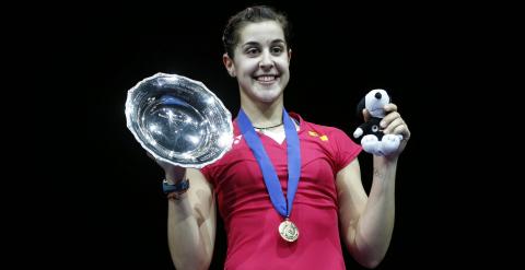 Carolina Marín celebra su victoria en el torneo All England. /REUTERS