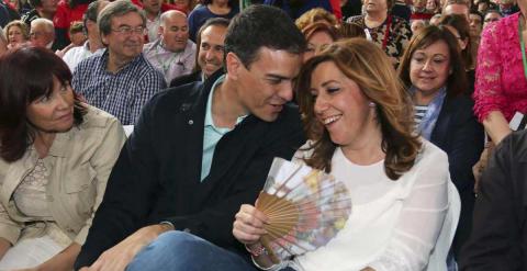 Pedro Sánchez y Susana Díaz, en un mitin en Vícar. / EFE