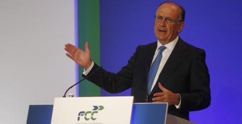 El vicepresidente y consejero delegado de FCC, Juan Béjar, durante la junta de accionistas de la compañía. EFE