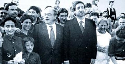 El abogado y financiero Javier de la Rosa con el entonces president de la Generalitat, Jordi Pujol
