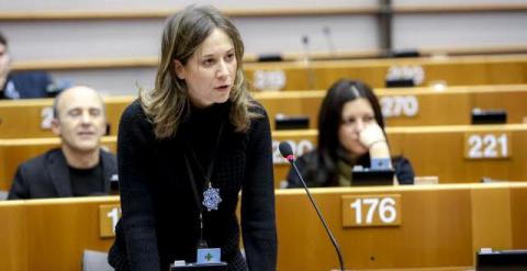 La europarlamentaria Marina Albiol durante una sesión plenaria, en febrero. Archivo del PE.