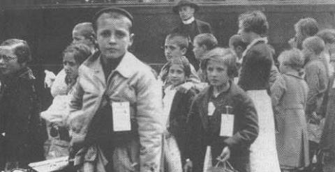 Fotografía de 'niños de la guerra' españoles que partieron hacia Rusia