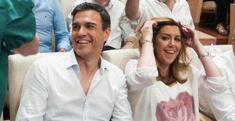 Susana Díaz y Pedro Sánchez durante un mitin la semana pasada. /EFE