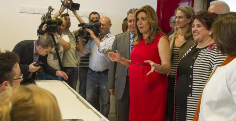 Susana Díaz, en el Parque Tecnológico Ciencias de la Salud, en Granada. / EFE