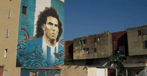 El mural pintado de Carlos Tévez, en el barrio bonaerense de Fuerte Apache.
